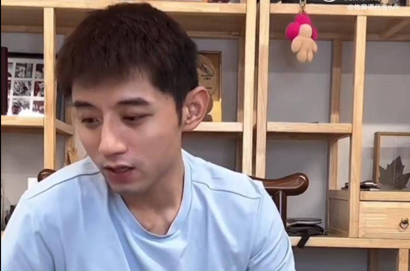 包含日本乒乓球队碾压奥地利乒乓球队，张继科统治全场的词条