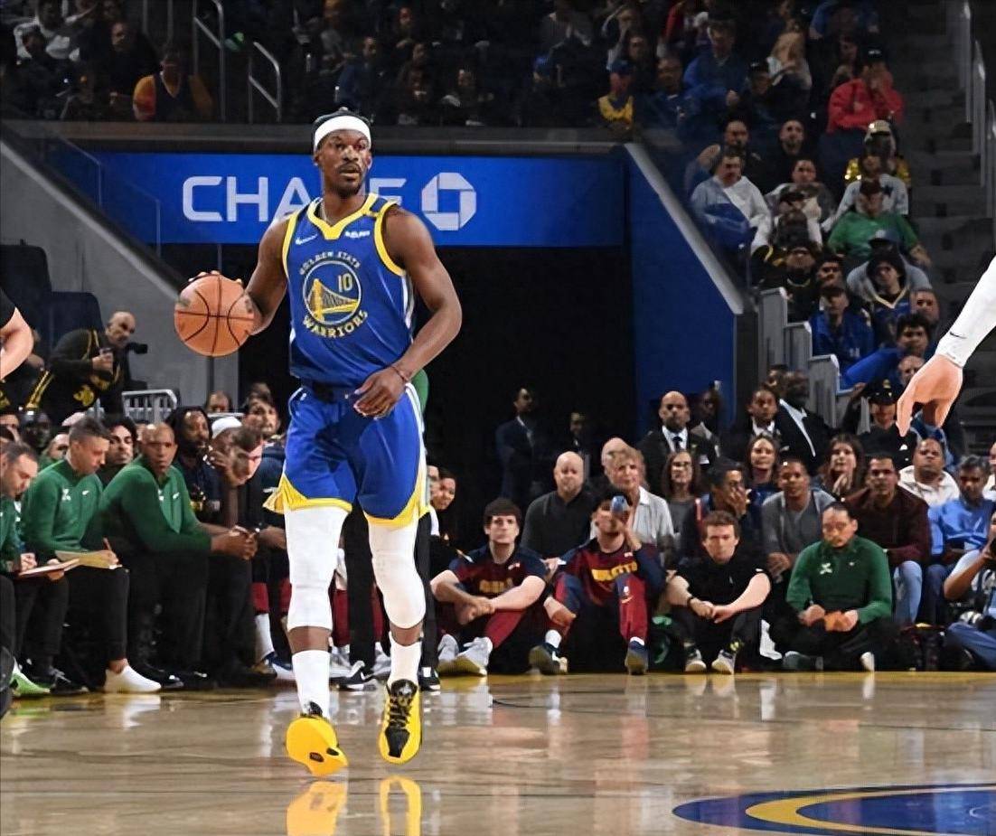 勇士爆冷公牛,波尔津吉斯制霸全场 勇士爆冷公牛,波尔津吉斯制霸全场