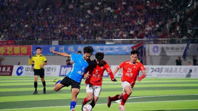 一场经典之战!即时盘口点燃球迷热情的简单介绍 一场经典之战!即时盘口点燃球迷热情的简单介绍