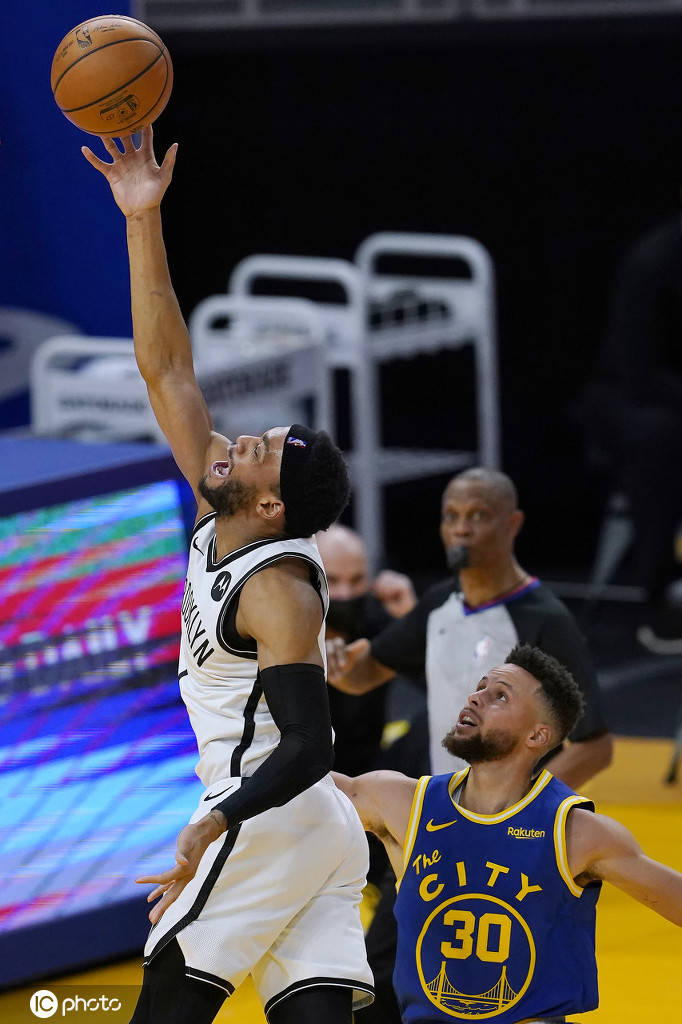 尼克斯轻取勇士，欧文扛起全队