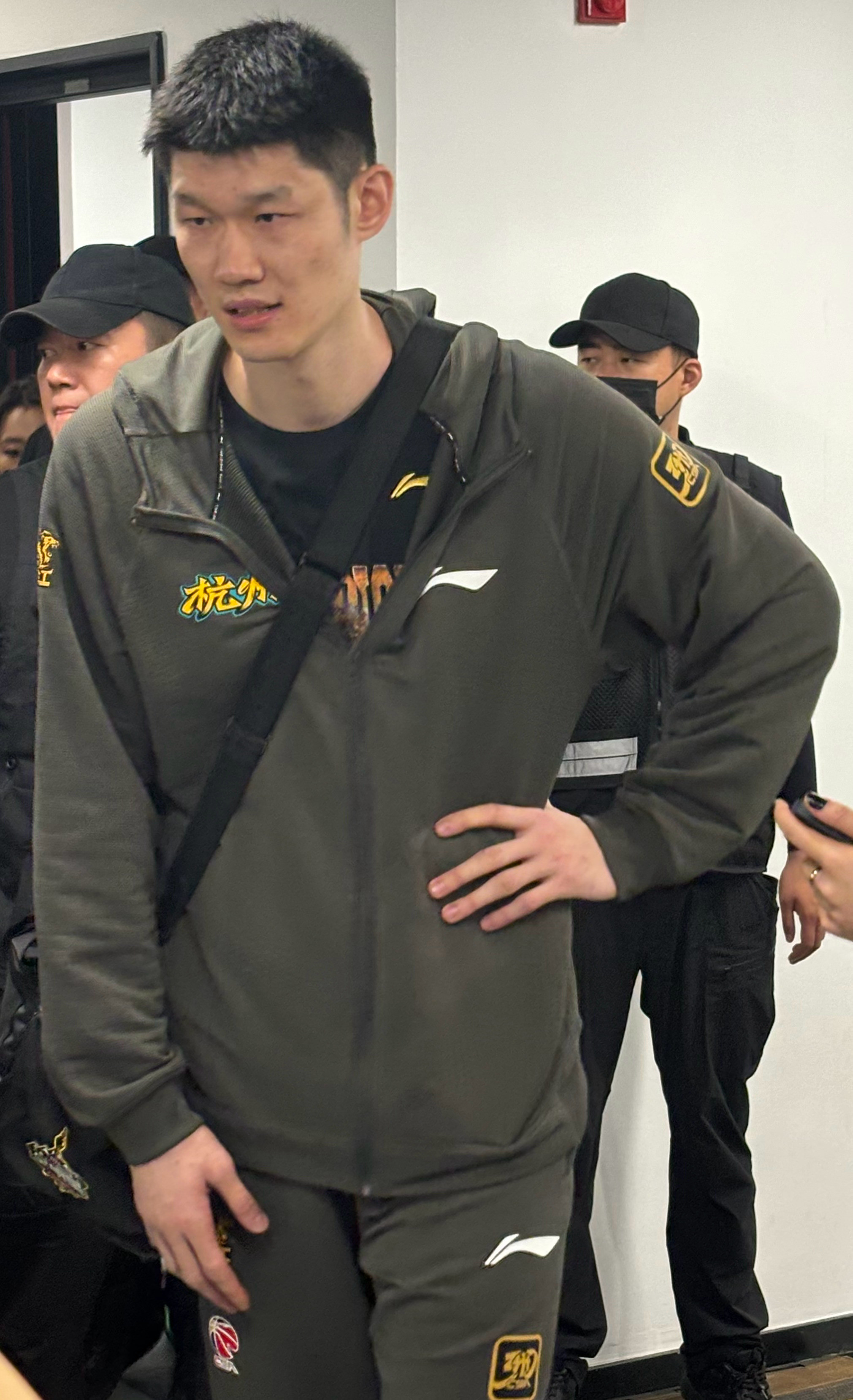 广州队力克独行侠，胡金秋点燃赛场