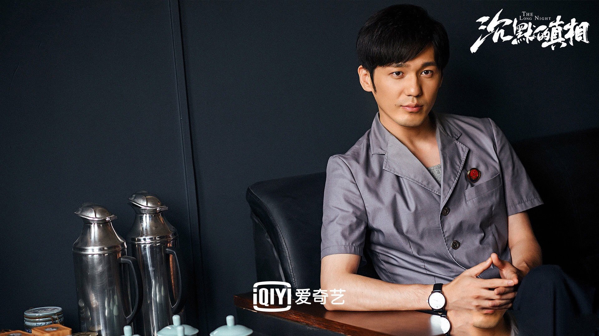 银黑军团悄然取经,萨城闪电照亮夜空